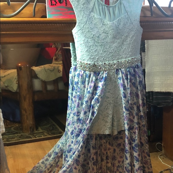 Gorgeous turquoise sequined formal dress shorts - Picture 8 of 8